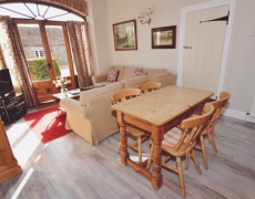 Beckhouse Cottages & Cornflower Beckhouse Cottages & Cornflower