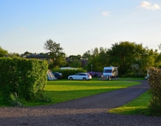 Naburn Lock Caravan Park - Naburn Lock Caravan Park -