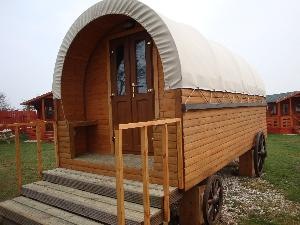 Pinewood Holiday Park